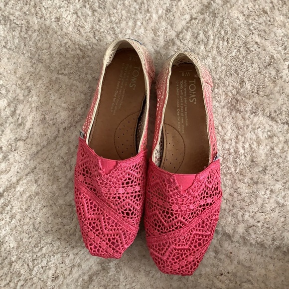 Pink Ombré Crochet Toms - Picture 4 of 6